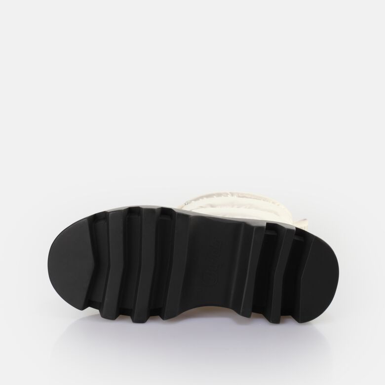 Flora Puffer Boot