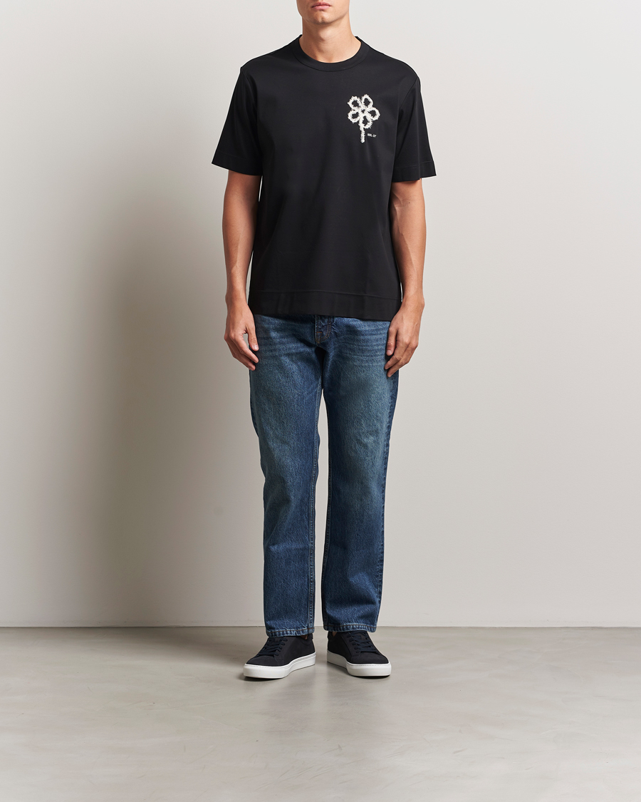 NN07 Pedro Embroidered Flower T-Shirt Black