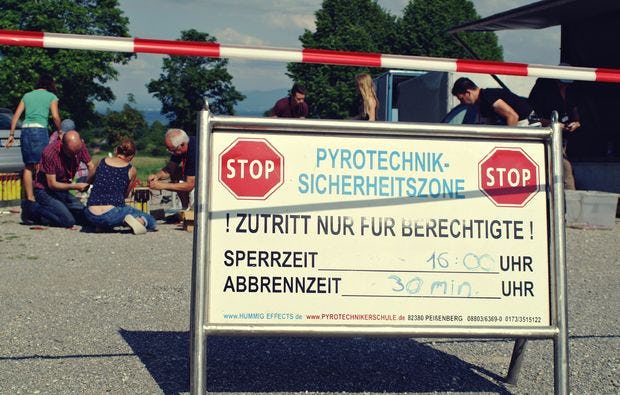 Feuerwerk-Workshop - feuerwerk in Peißenberg - Raum Garmisch Partenkirchen