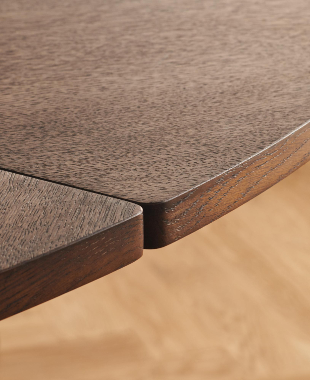 Bolia Piro eettafel Ø160 wit gepigmenteerd geolied eiken