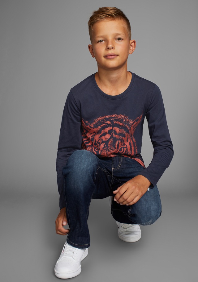 KIDSWORLD Langarmshirt »TIGER - Druck«, Langarm,  Basic-Passform,  mit trendigem Druck,  Rundhalsausschnitt