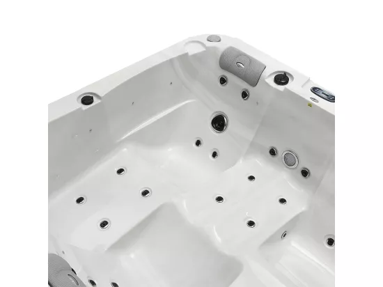 Spa Archipel® GR3 Relaxation : Spa Balboa® 3 places allongées 200 x 200 cm
