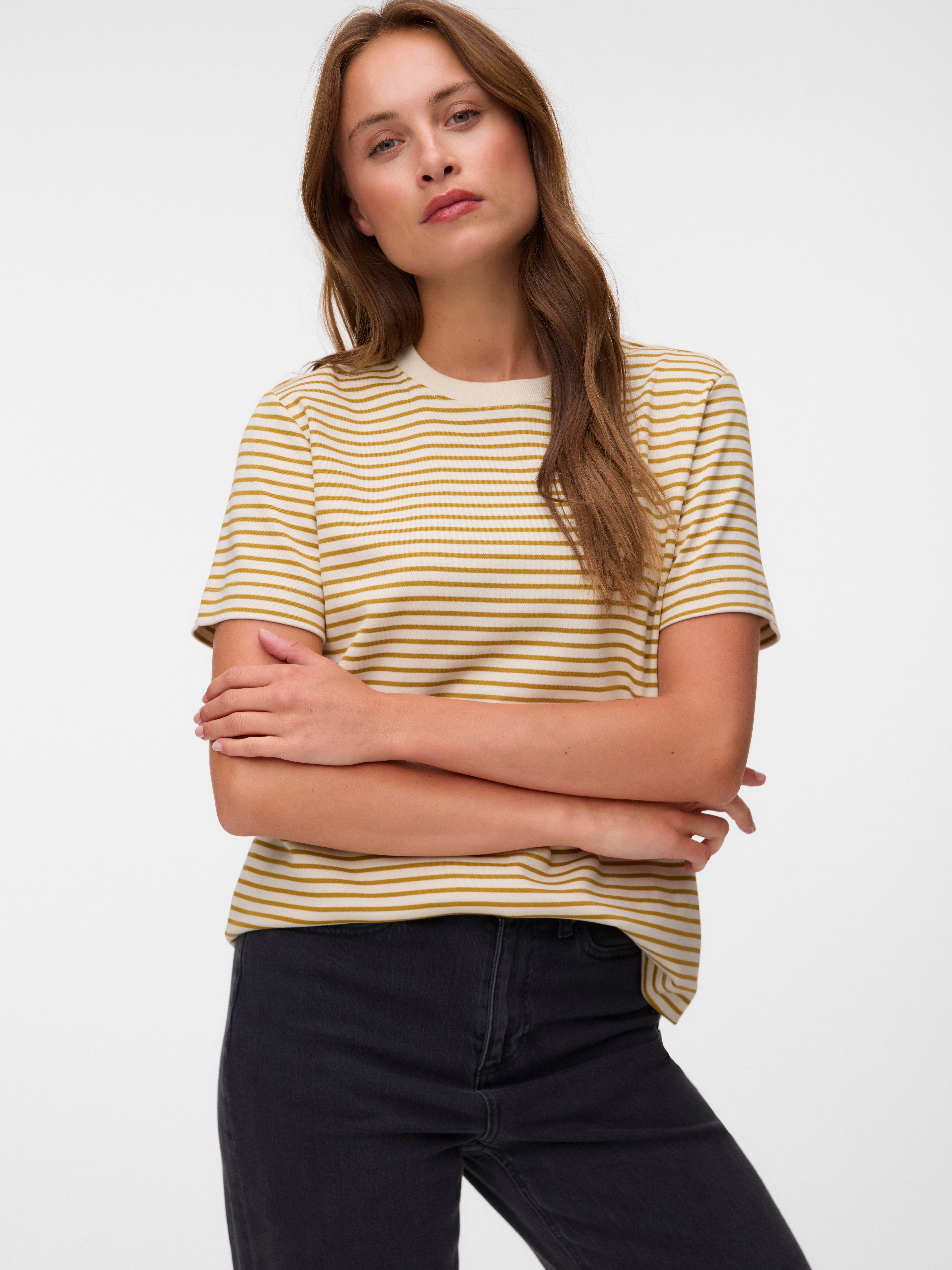 AWJADA T-shirts