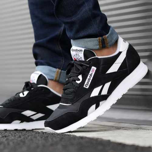 Baskets Classic Nylon GY7231 Core Black Footwear White