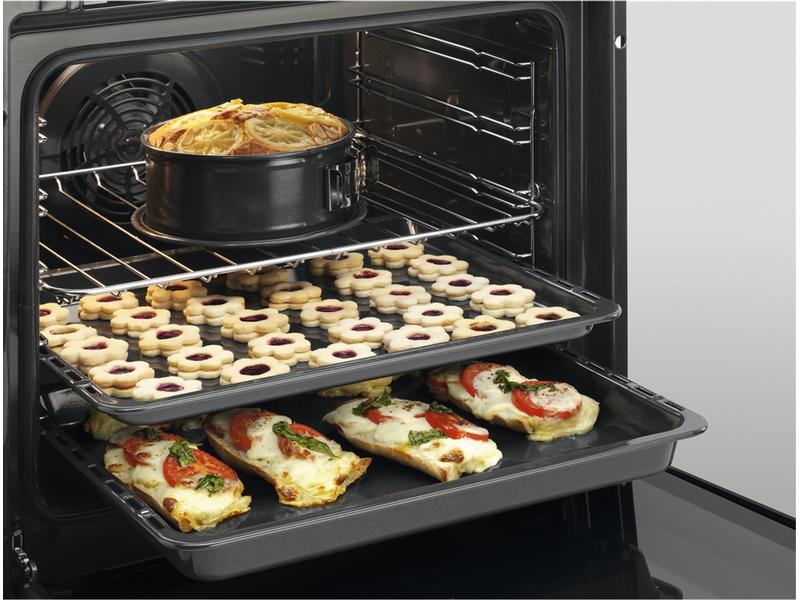 Electrolux Einbaubackofen EB6L40CN Schwarz/Silber A Backofen für den Einbau