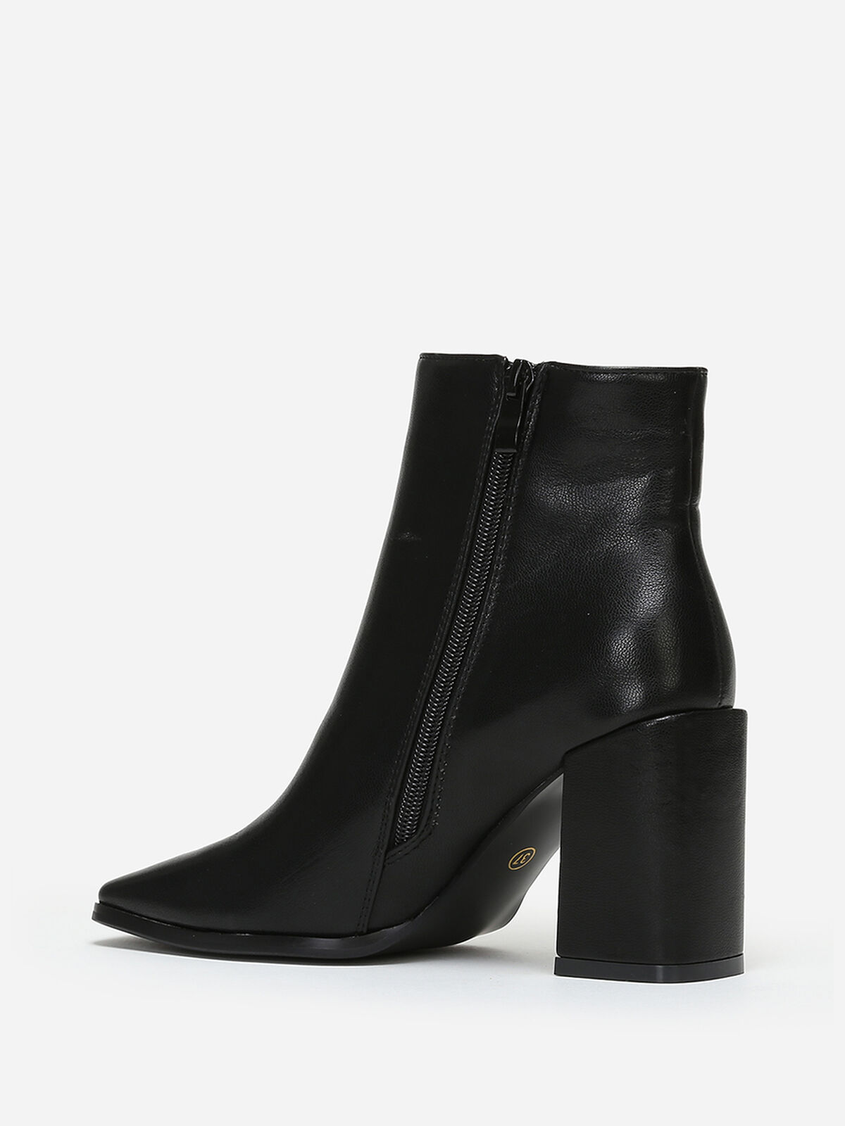 Bottines à bout et talon carrés- Noir
