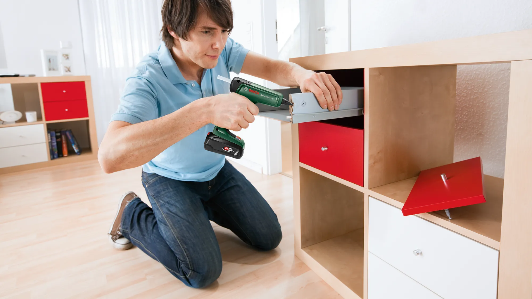 Bosch Home & Garden  AdvancedGlue 18V    Leistungsstarke Akku-Klebepistole für starke Klebeverbindungen