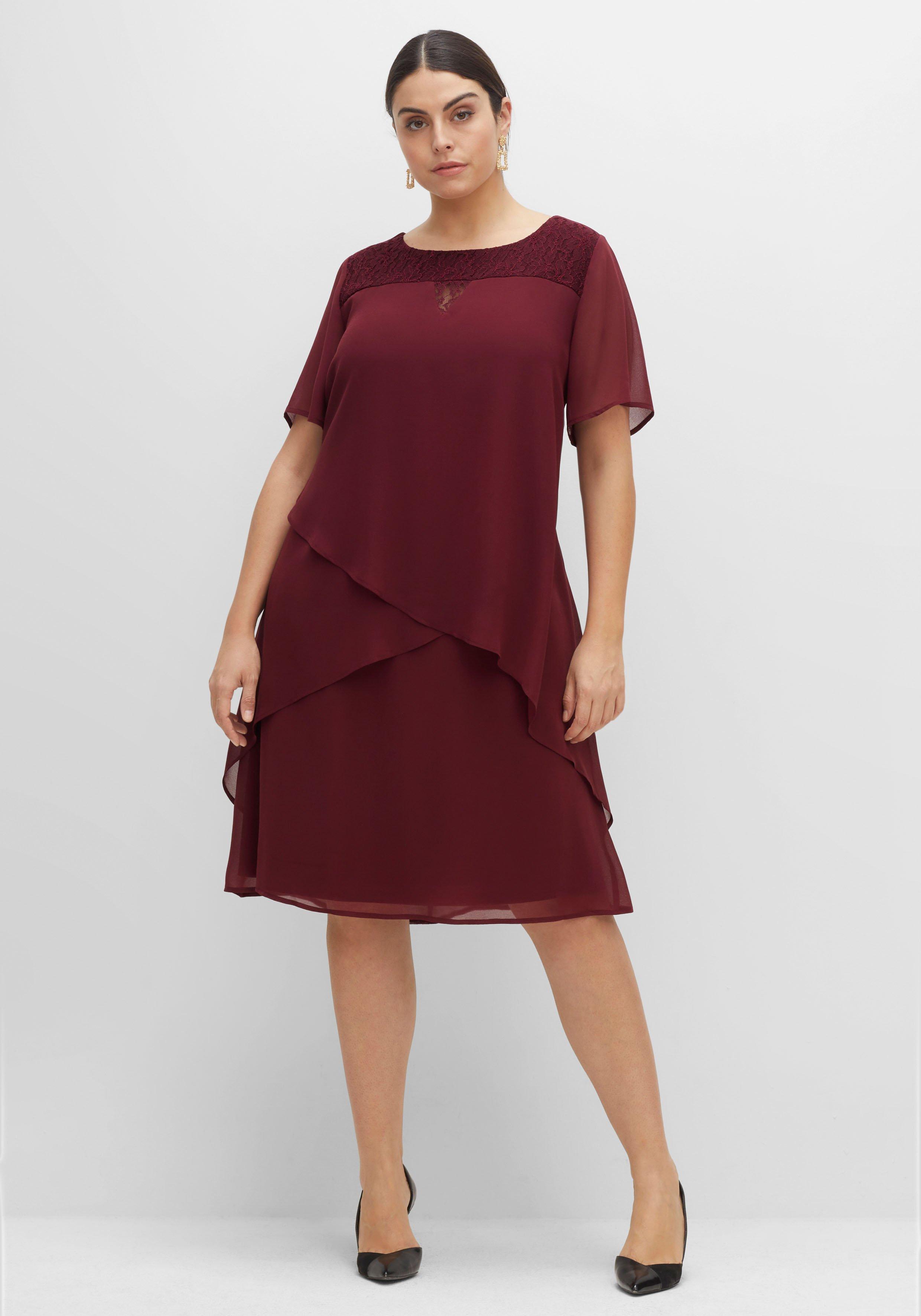 Cocktailkleid mit Spitzen-Einsatz, aus Chiffon