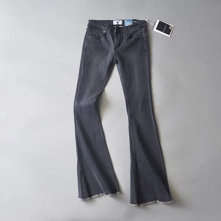 Avauntgardo - Gerafelde jeans met wijde pijpen