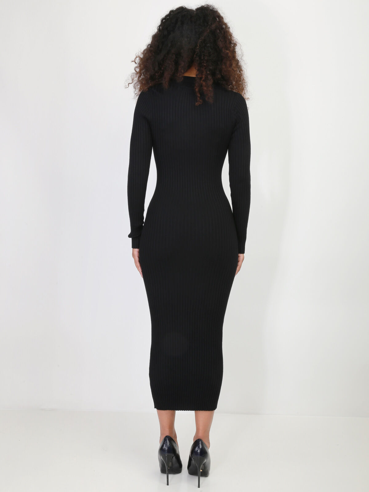 Robe pull longue à col chemise- Noir