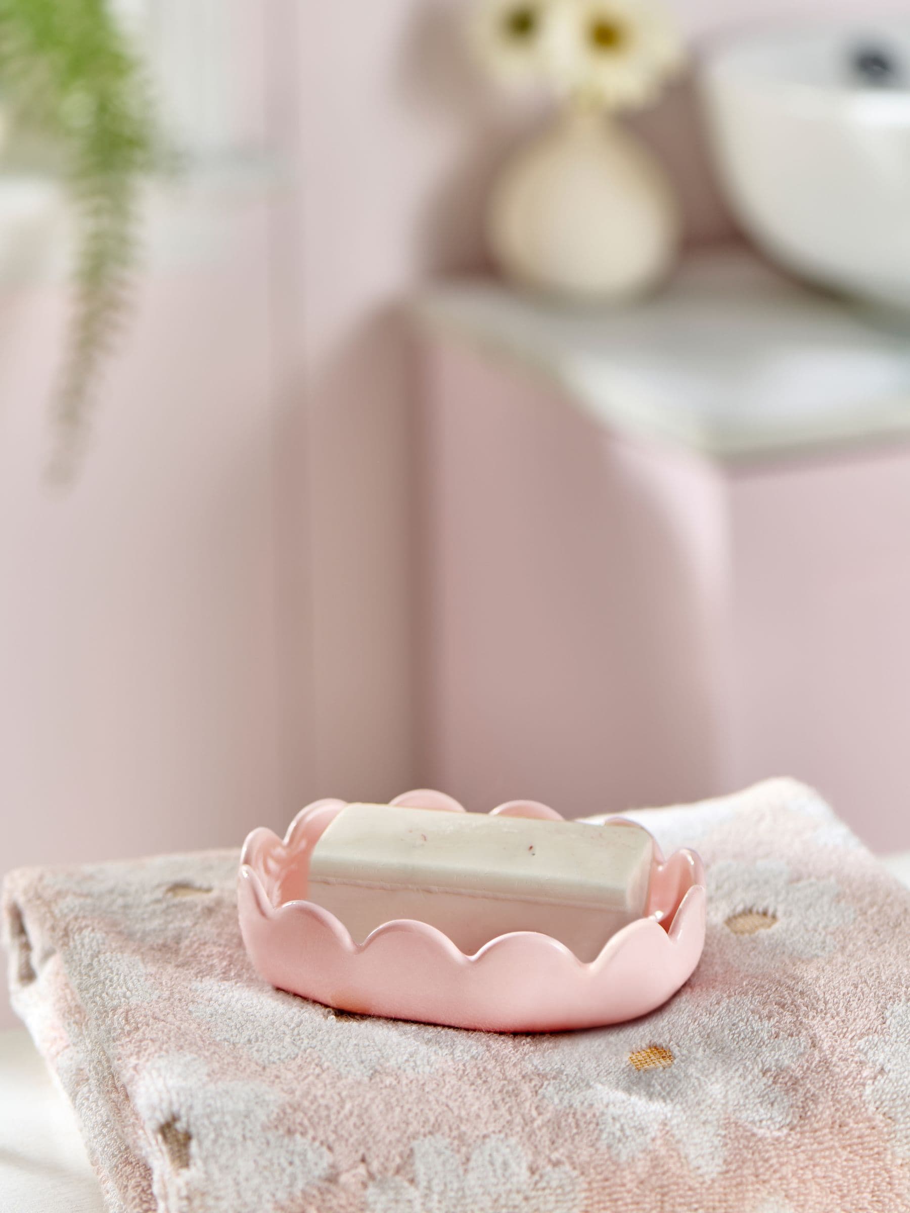 Scallop Soap Dish