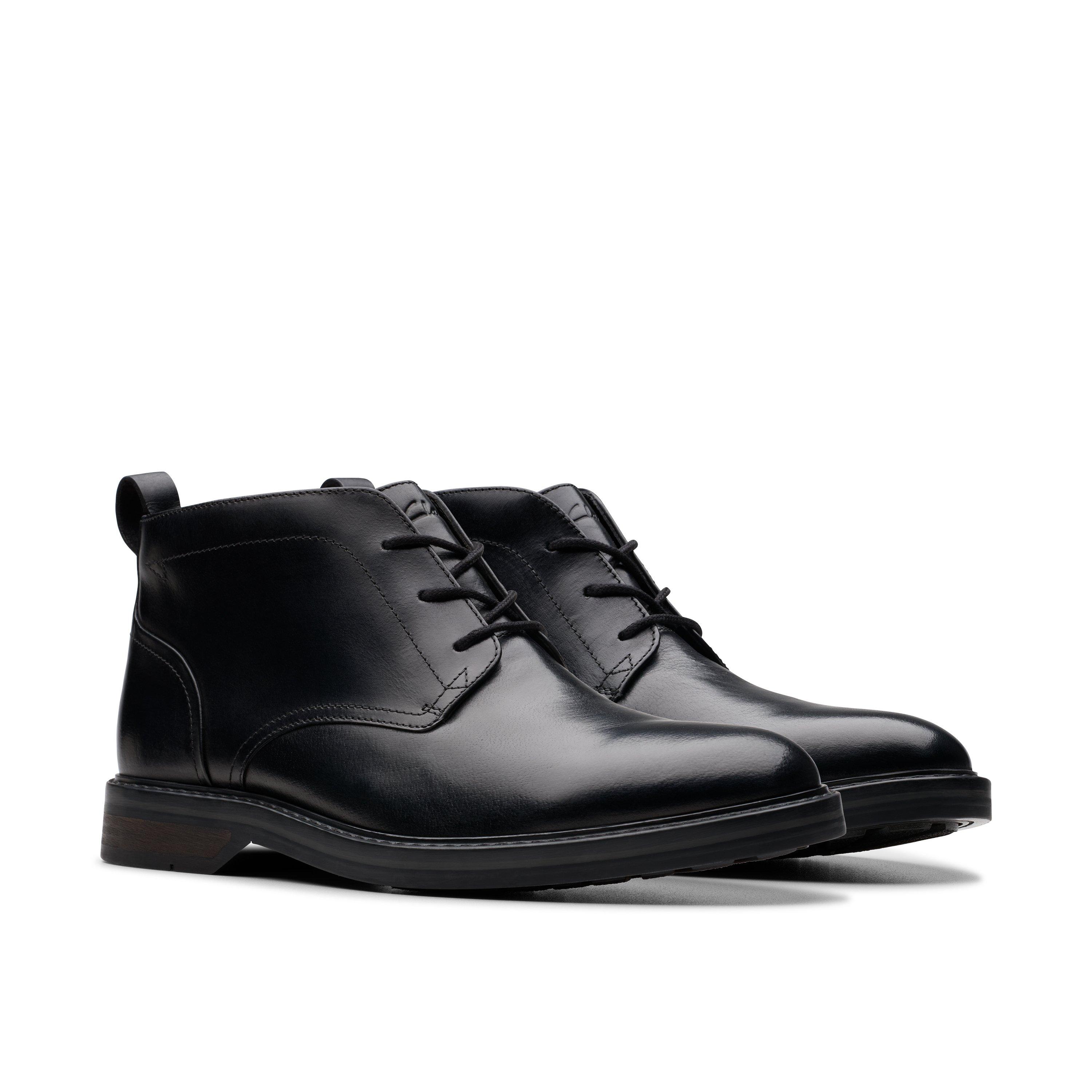 Clarks Aldwin Chukka Boots