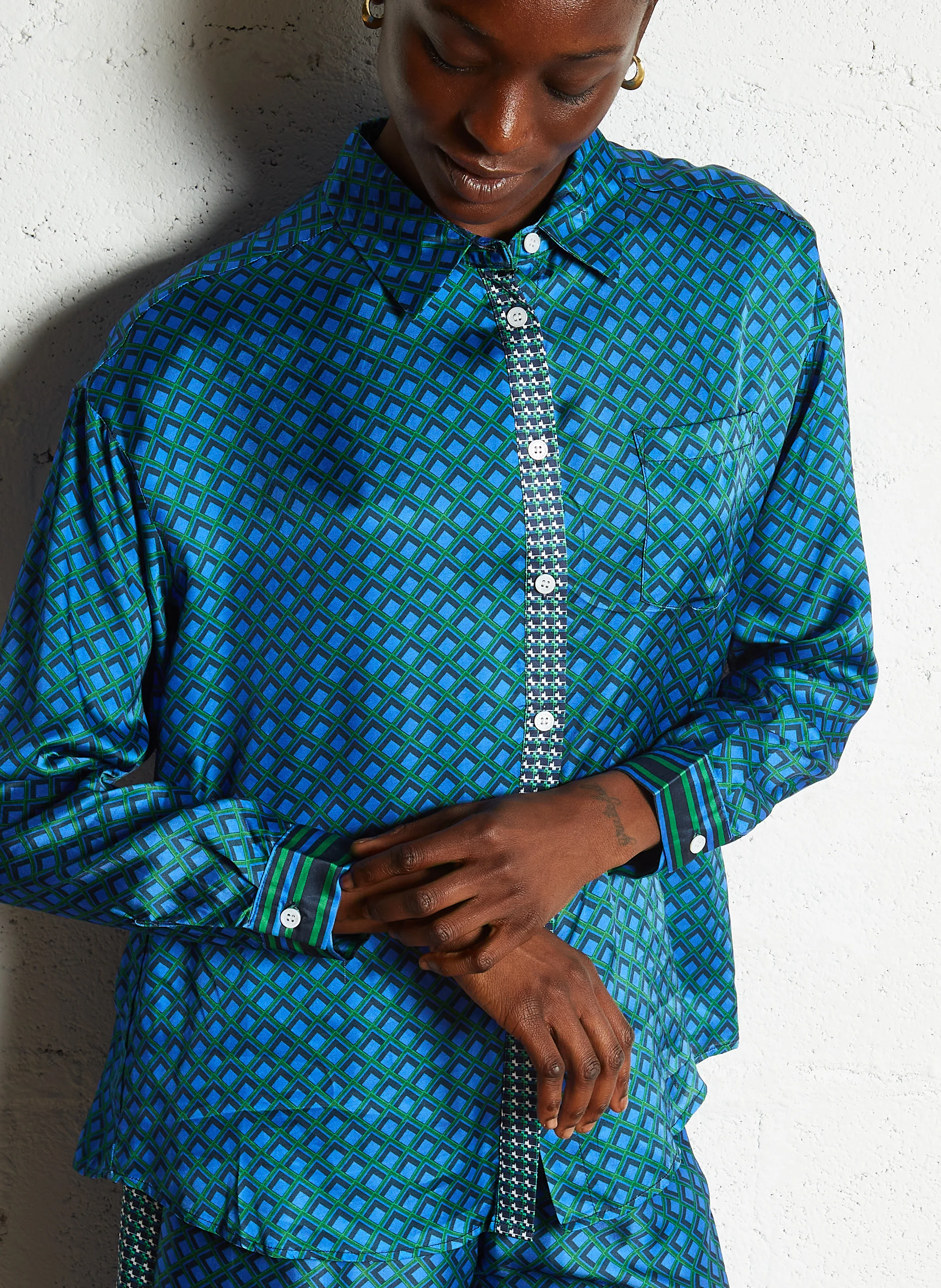CHANICE - Chemise satinée ample à motif | Vert
