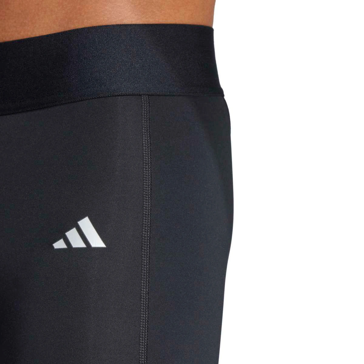 Leggings curtas adidas Techfit