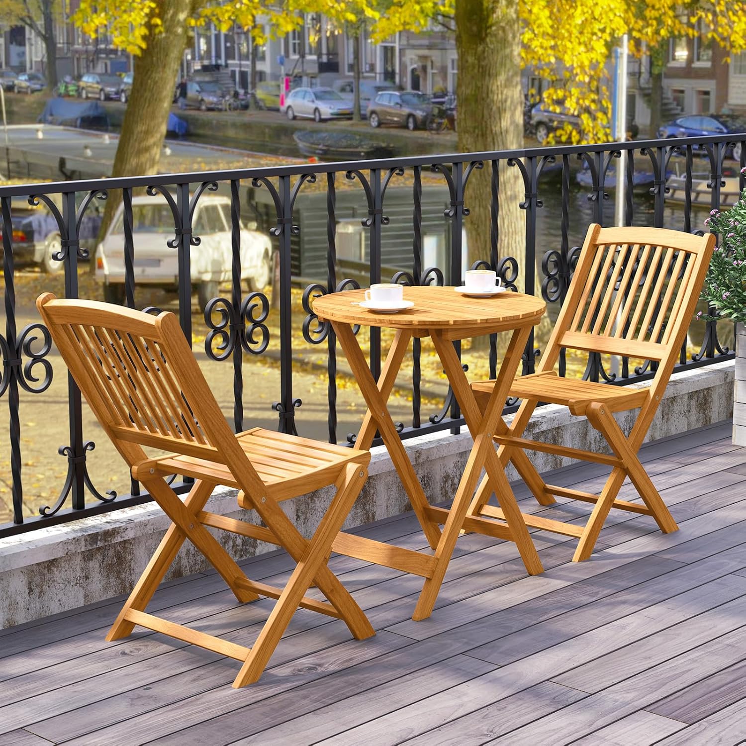 COSTWAY 3tlg. Balkonmöbel Set, Bistrotisch mit 2 Stühlen, klappbares Balkonset aus Akazienholz mit 2 Kissen, Bistroset, Gartengarnitur, Gartenmöbel, Sitzgarnitur, Sitzgruppe für Garten, Balkon (Beige)