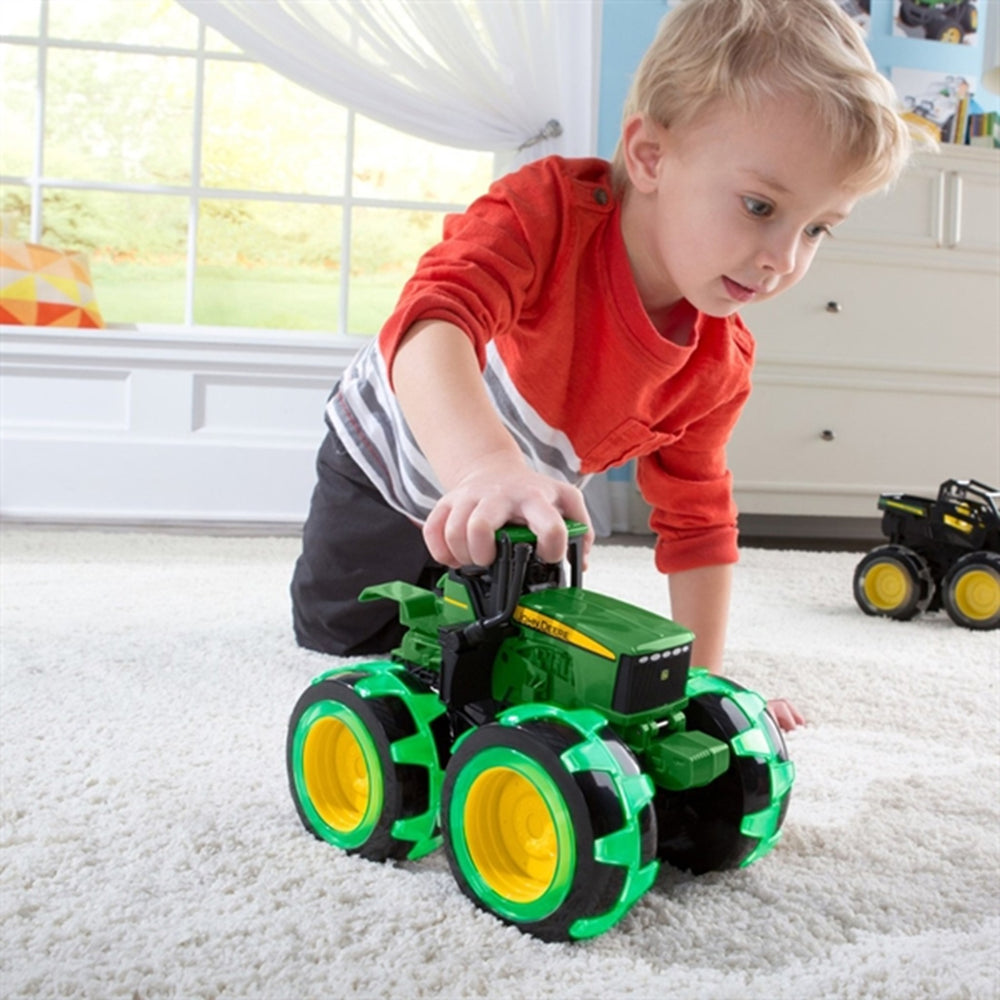 Køb John Deere Monster Treads Light Wheels 8