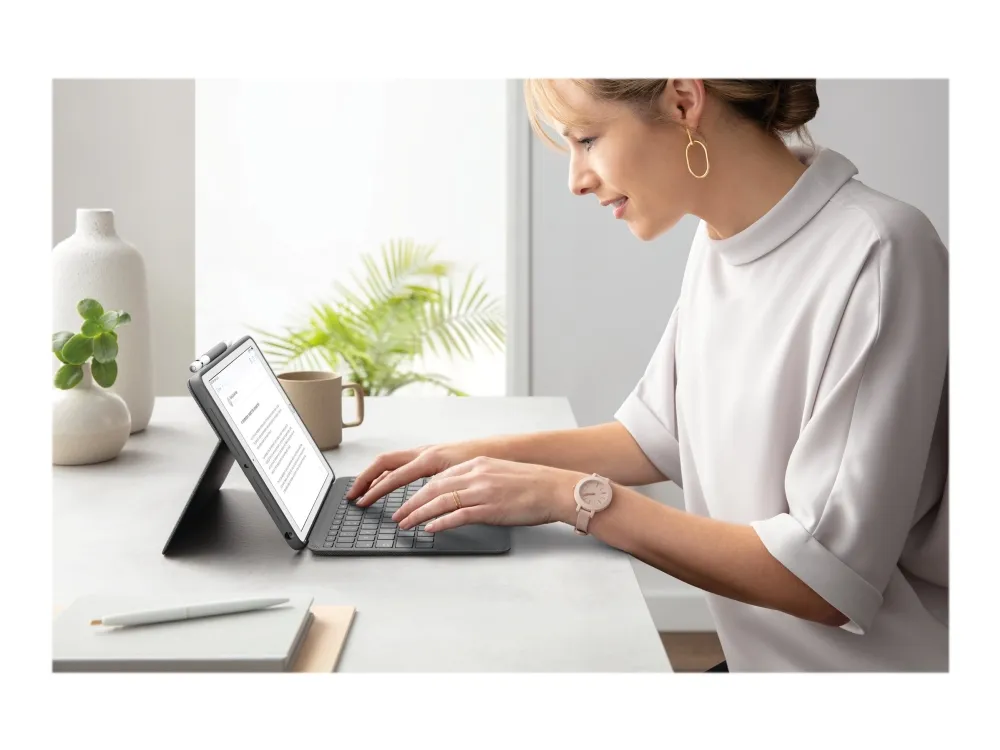 Logitech® | Combo Touch - Tastatur og folio-kasse - med trackpad - bagbelyst - Apple Smart connector - QWERTY - Pan Nordic - grafit - for Apple 10.2-inch iPad (7. generation, 8. generation, 9. generation)