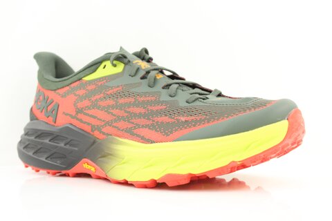 HOKA Speedgoat 5