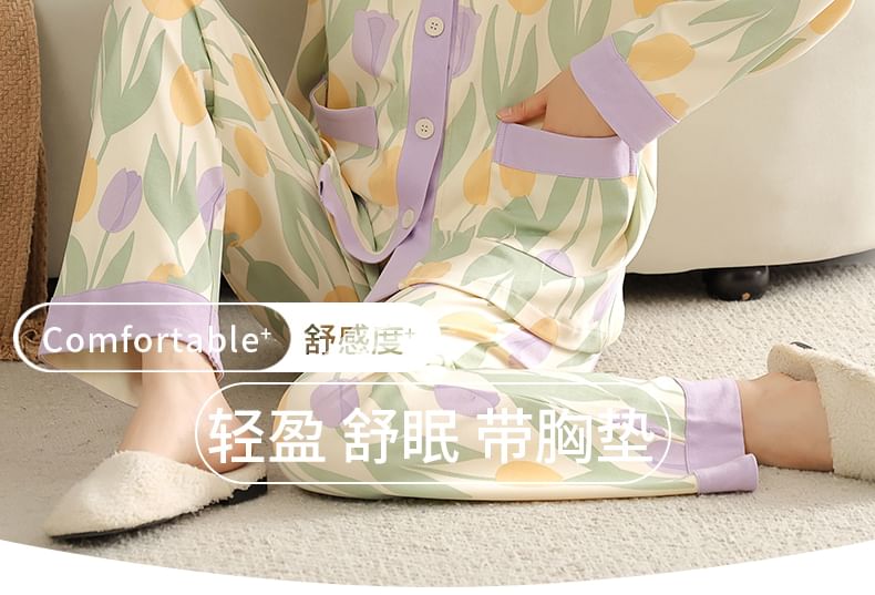 Jeony - Gewatteerde loungewearset met bloemenprint