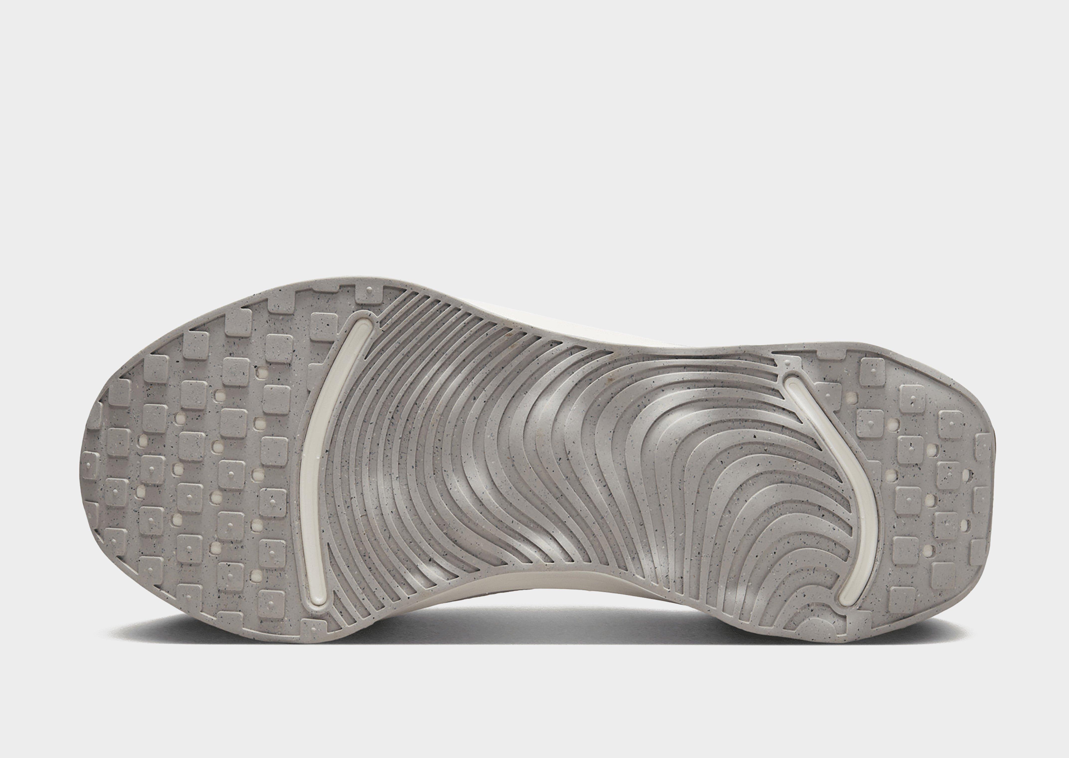 Nike Motiva Women's