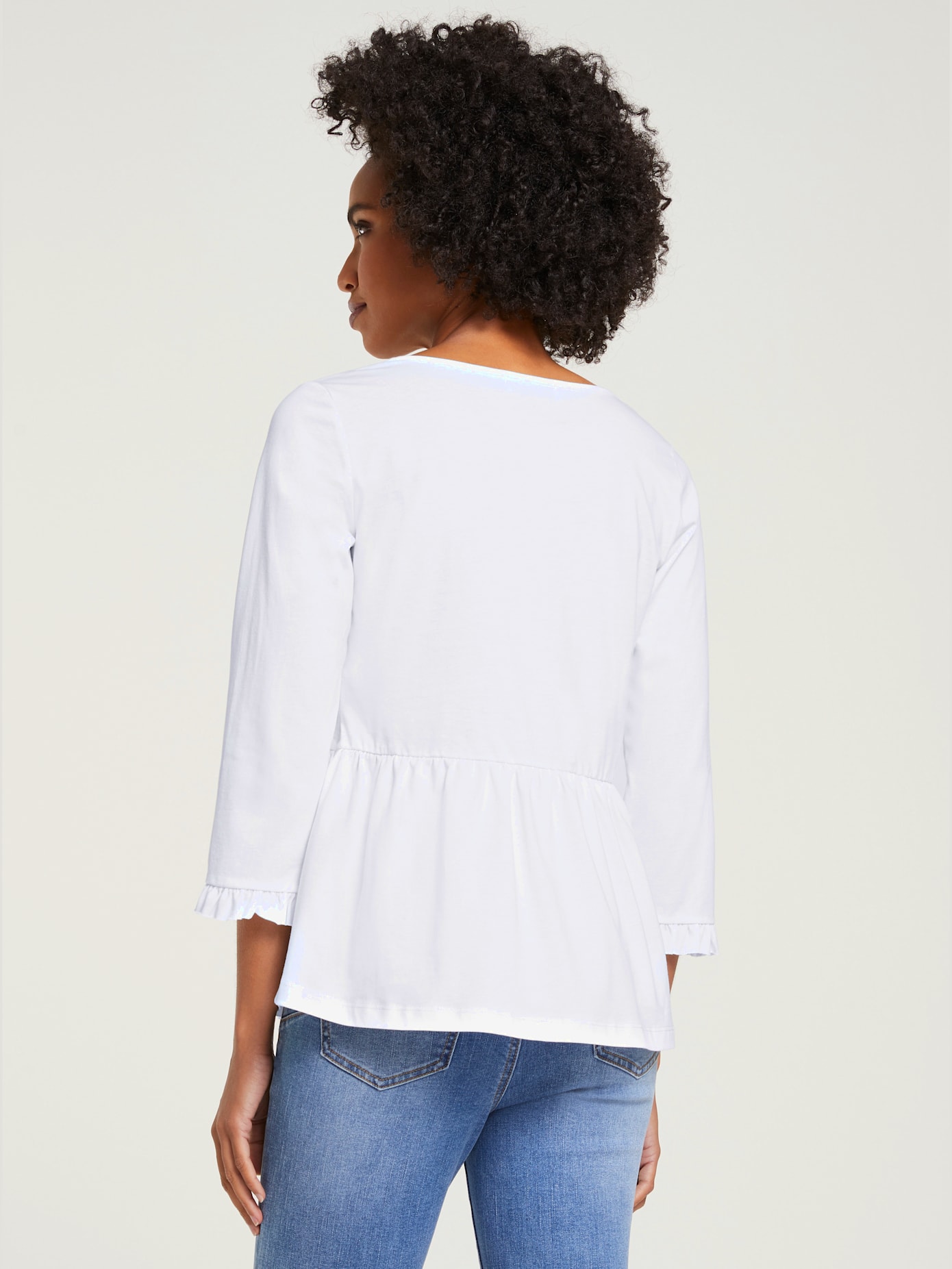 Shirt look romantique