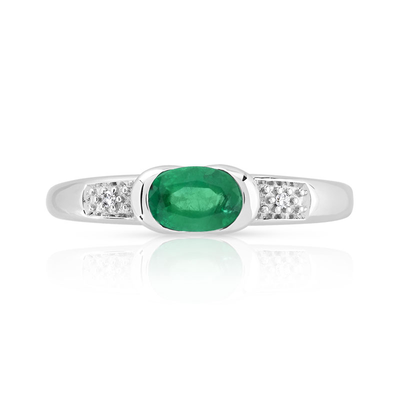 Bague or 750 blanc émeraude ovale et diamants