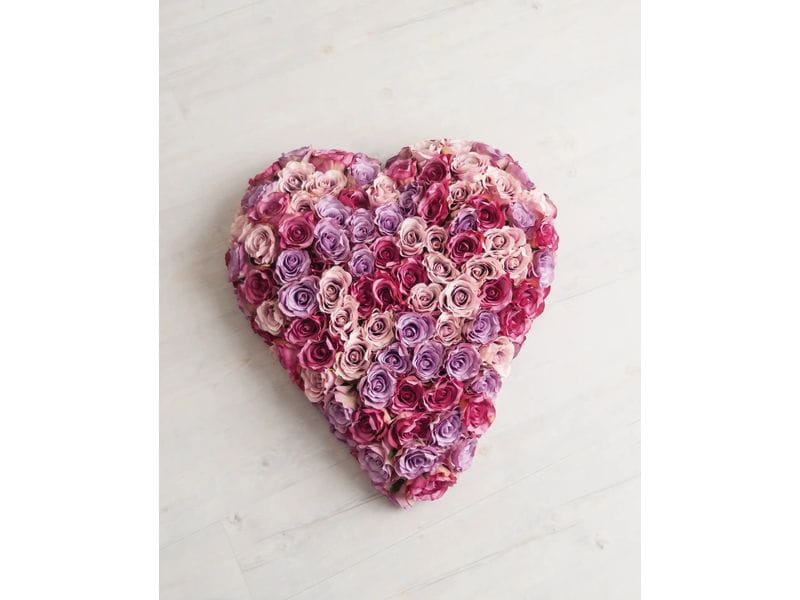 Opiflor Steckschaumherz Forever 28 cm x 32 cm x 5 cm Steckschaum für Nassblumen zum Stecken