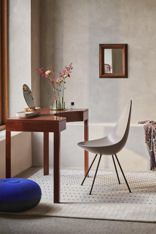 Fritz Hansen Drop Chair stoel Zwart