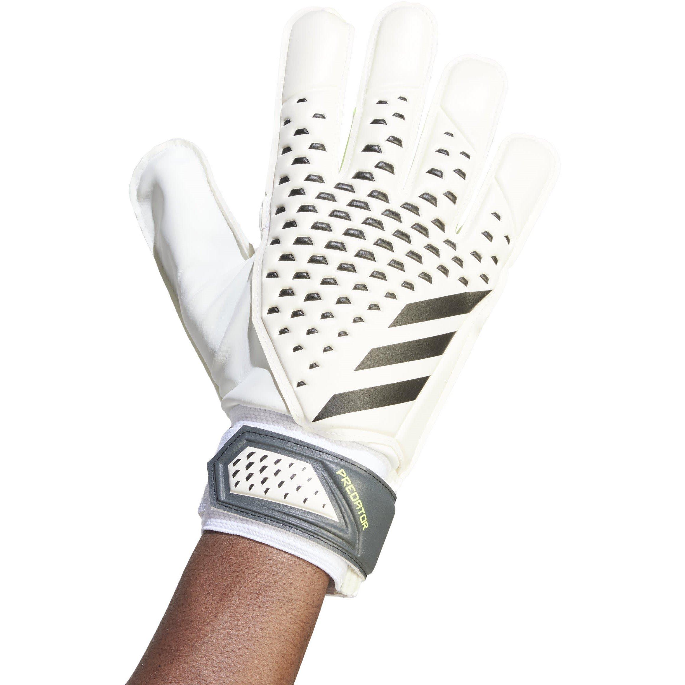 adidas Predator Training Goalkeeper Gloves Adults