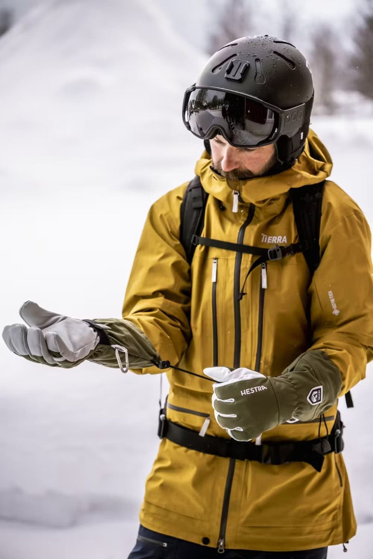 Hestra<br>Army Leather Heli Ski