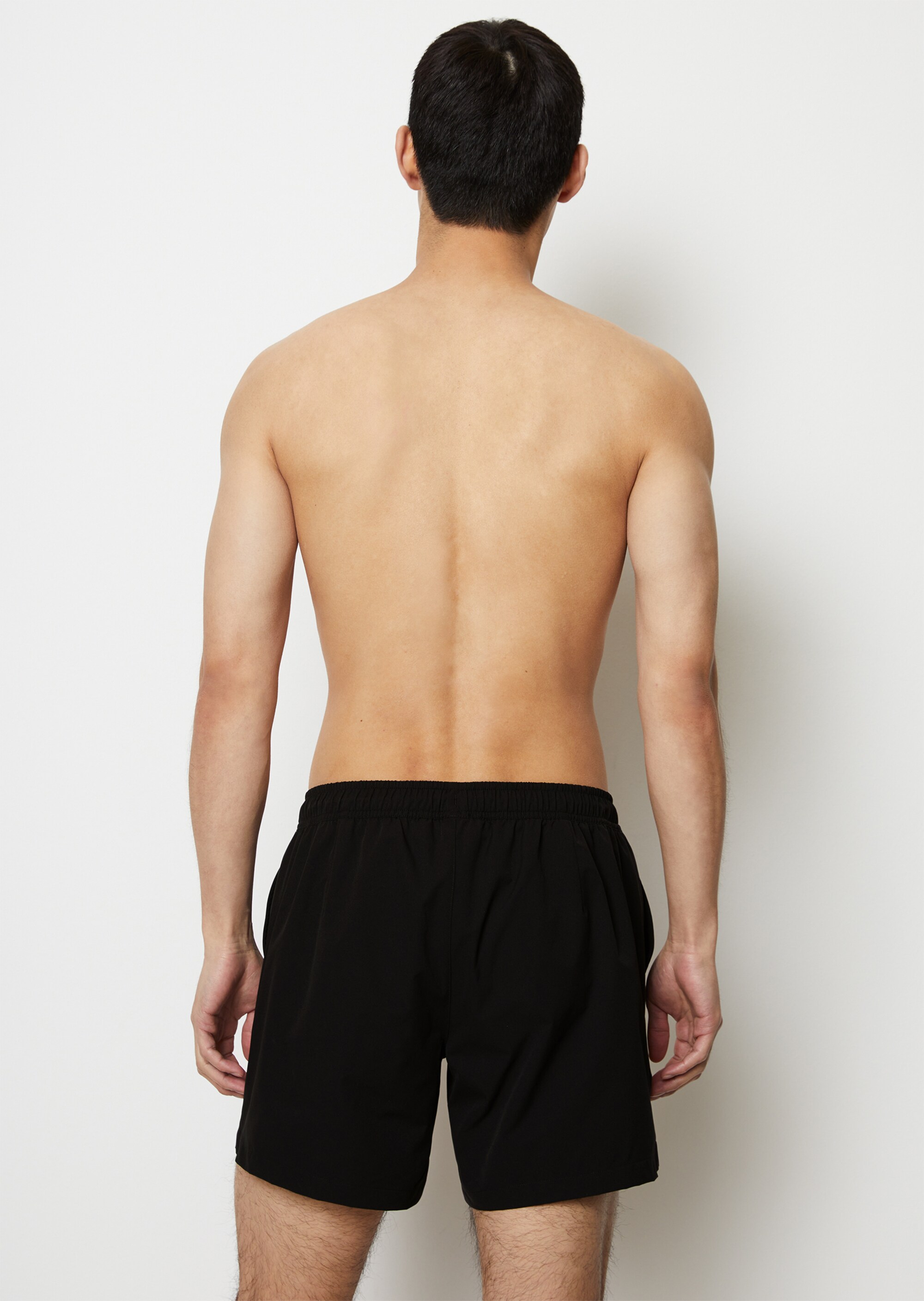 Badeshorts aus recyceltem Material