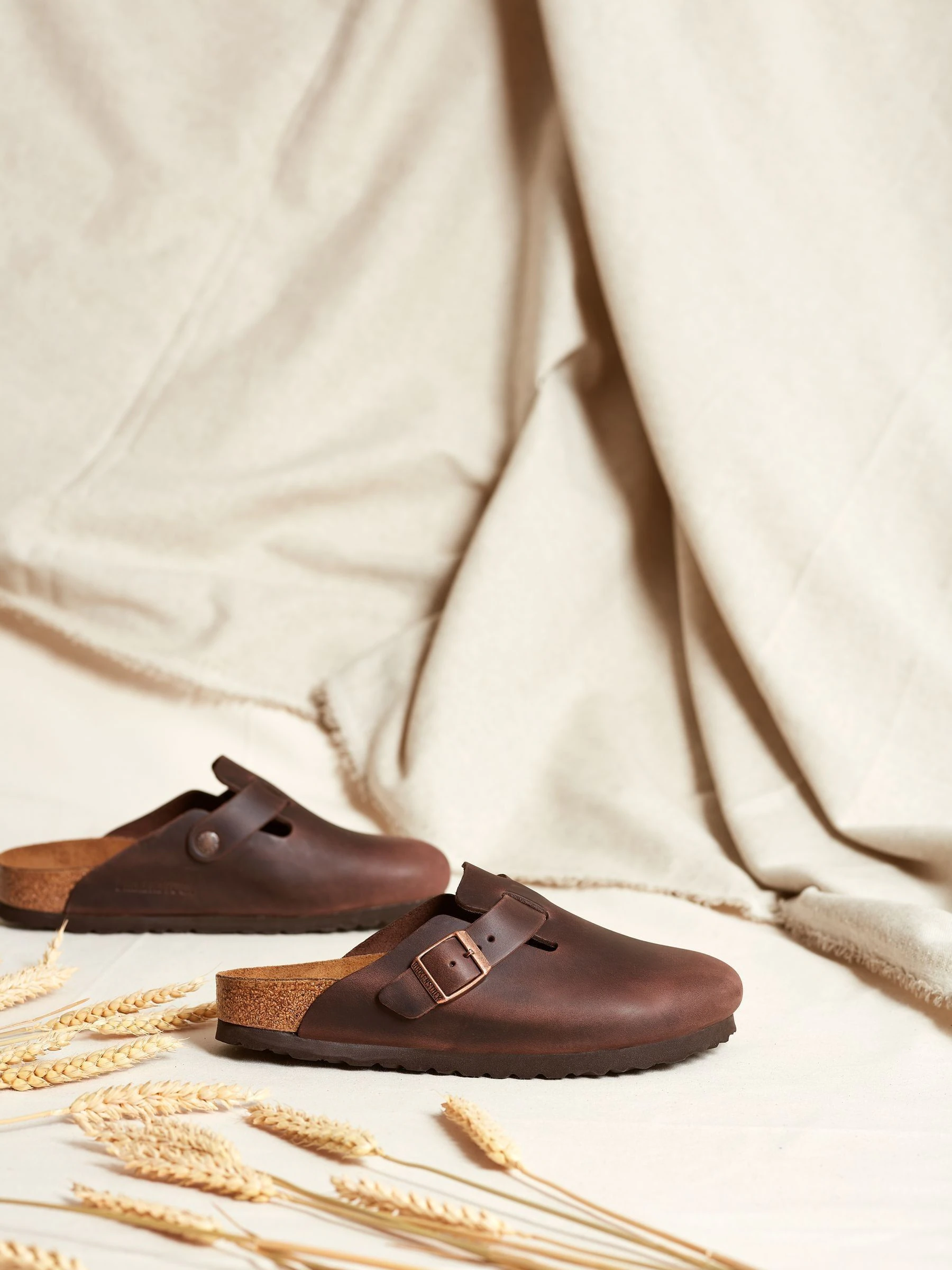 Bruin - Birkenstock Boston klompen van geolied leer