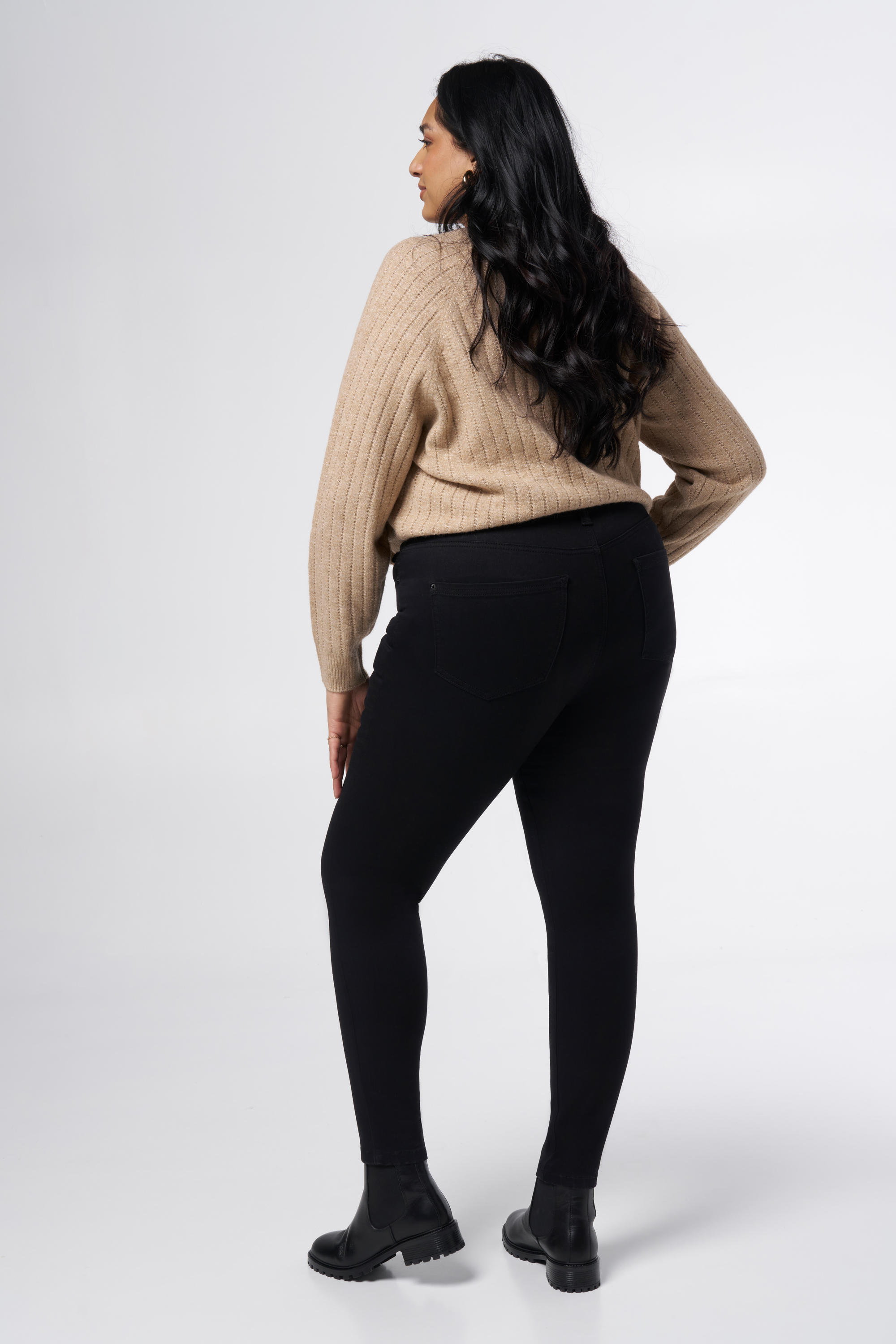 Skinny leg high waist jeans CHERRY Zwart