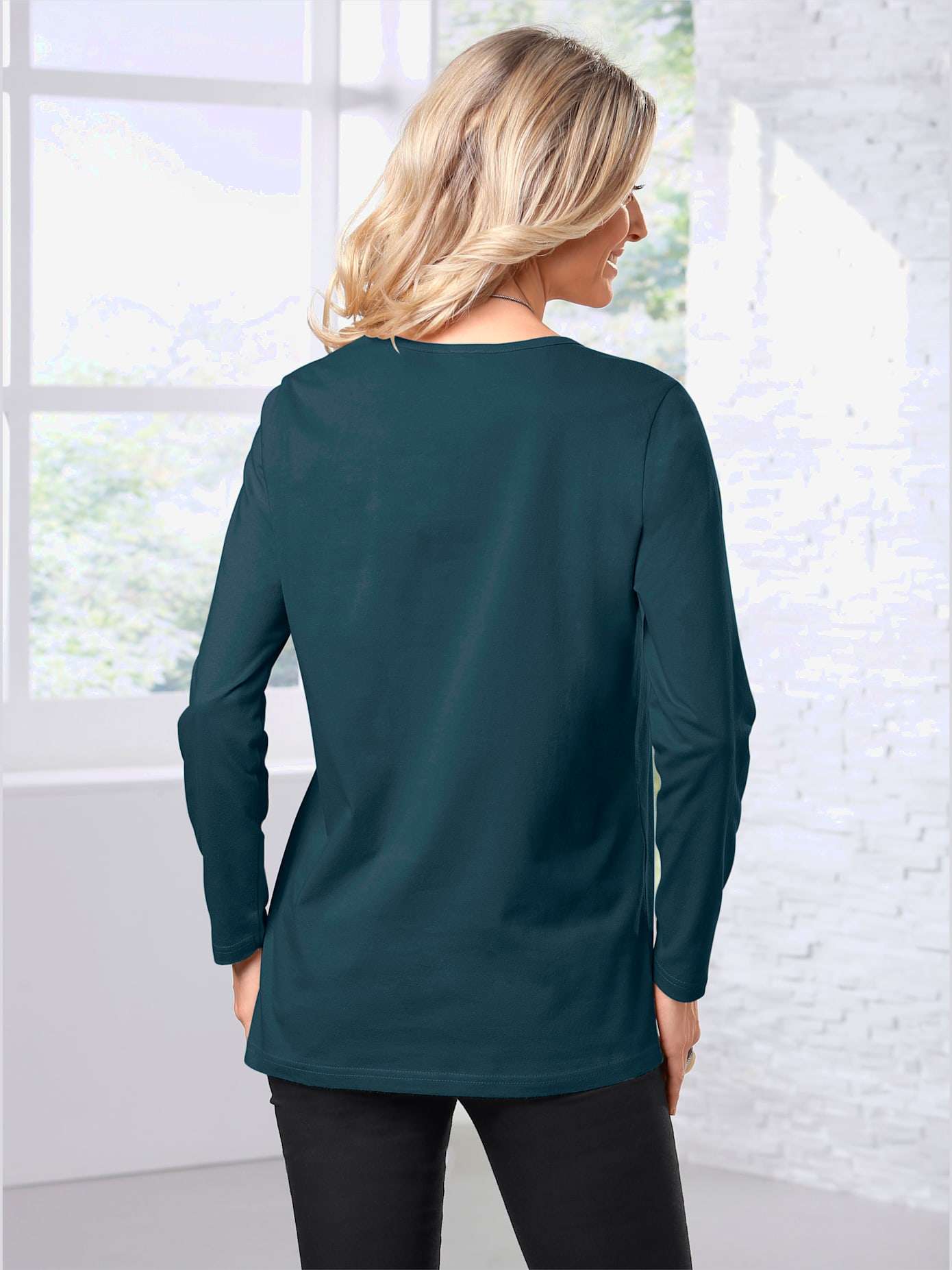 Tee-shirt uni basique à manches longues