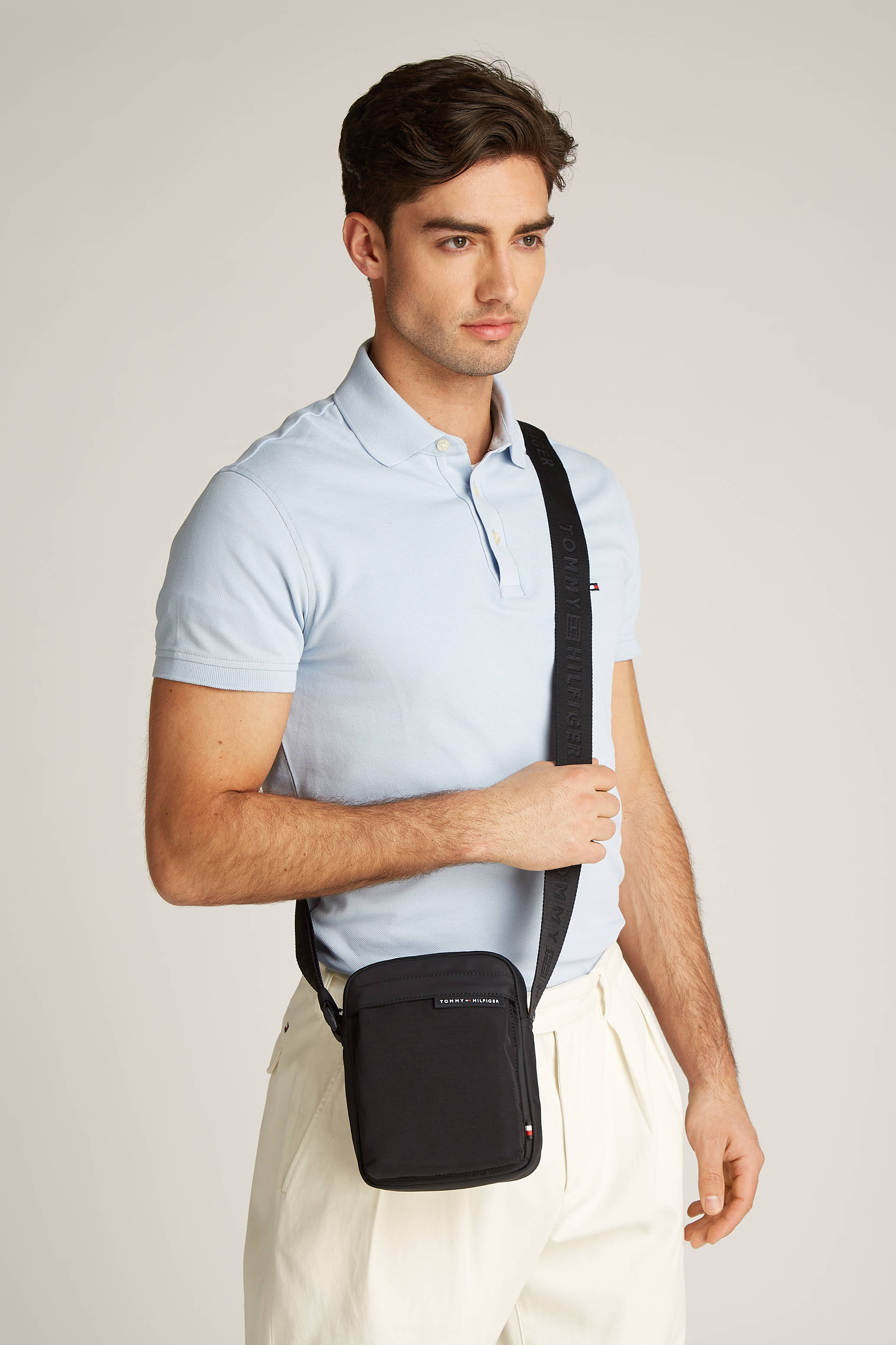Tommy Hilfiger schoudertas TH Element zwart