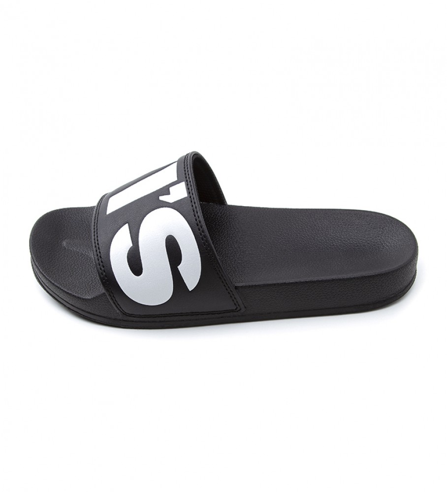 Chinelo Levi's June LS Preto