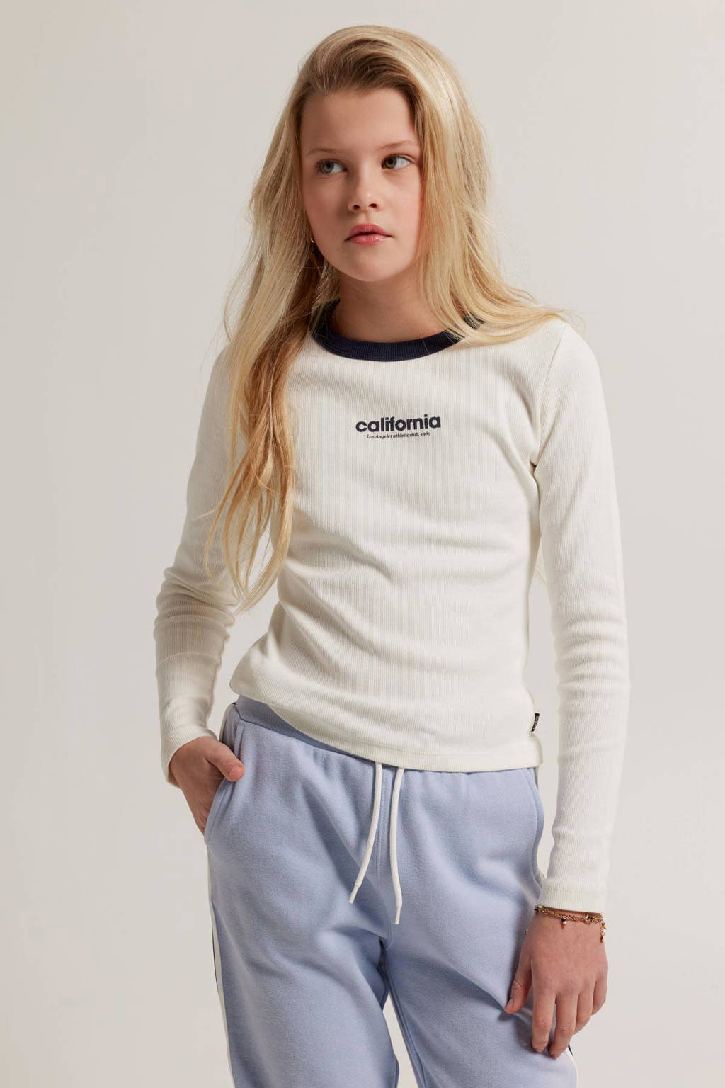 longsleeve met tekst wit