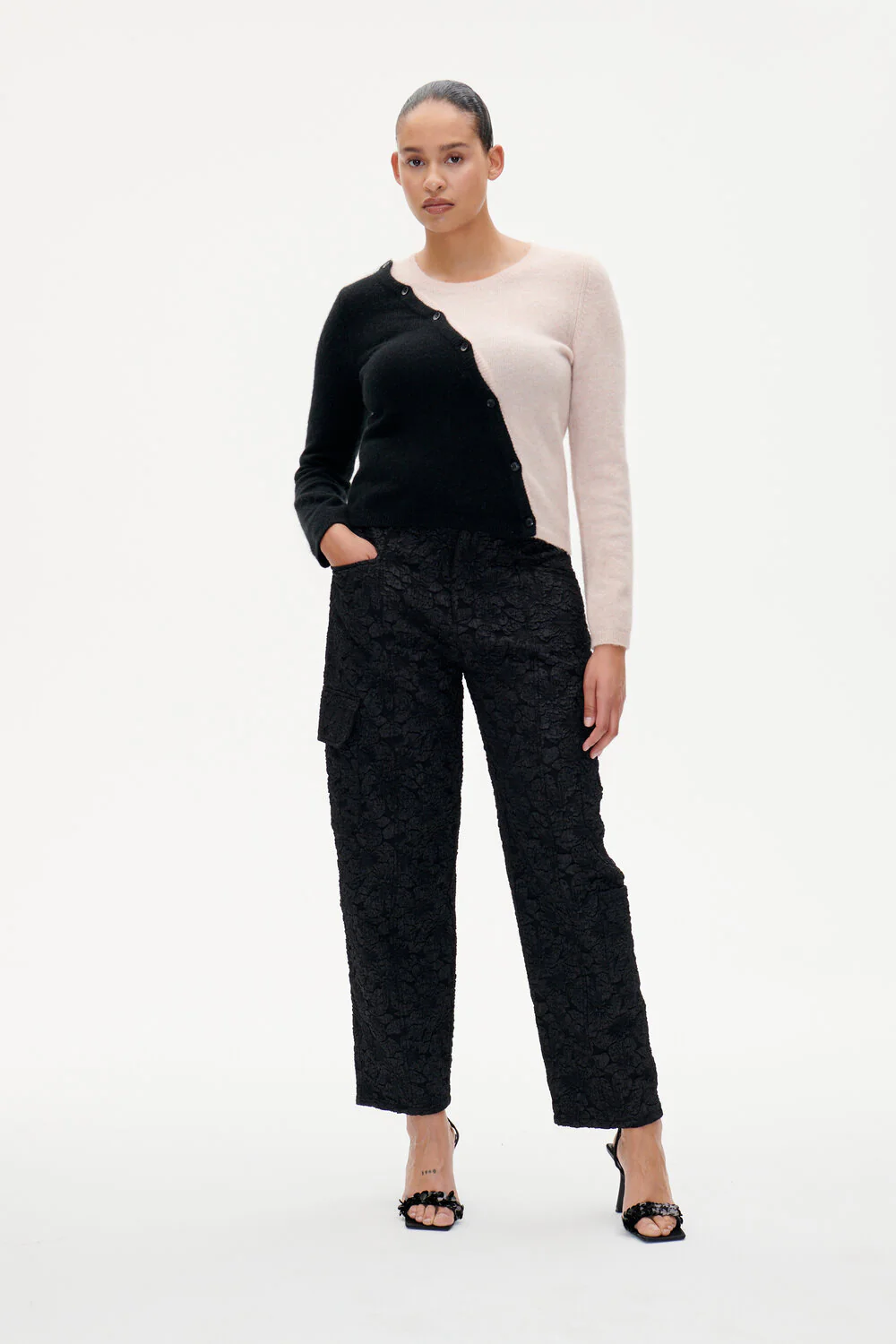 Baum und Pferdgarten  Caian striktrøje - Black Rose Alpaca