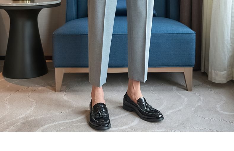 Deepwood - Mid Rise Plain Cropped Tapered Dress Pants