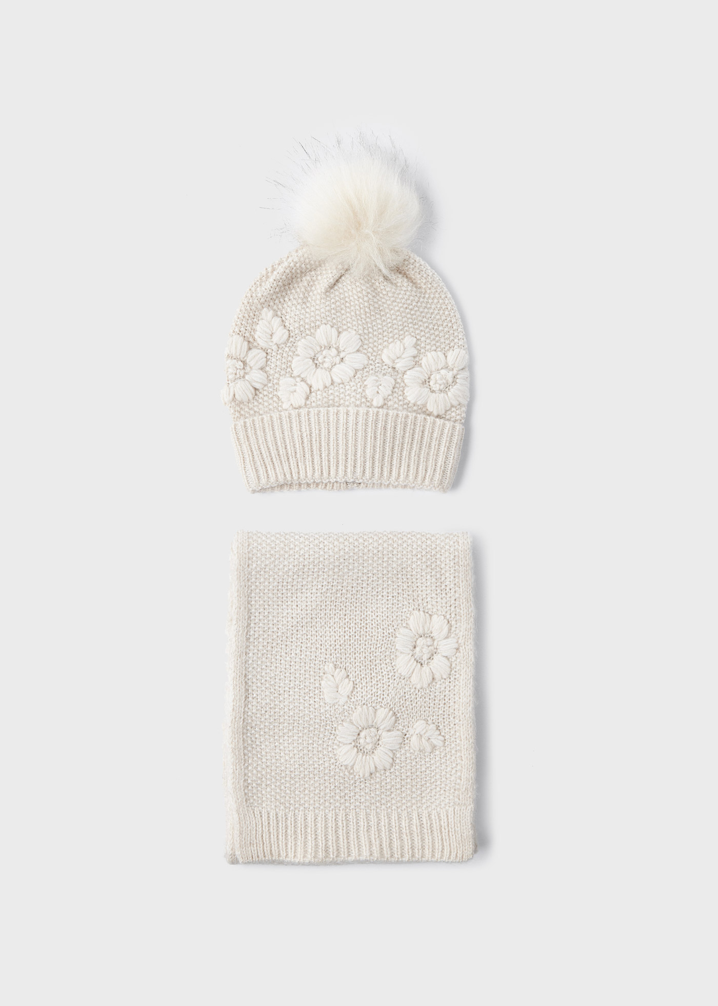 Conjunto de cachecol e gorro em poliéster reciclado para meninas