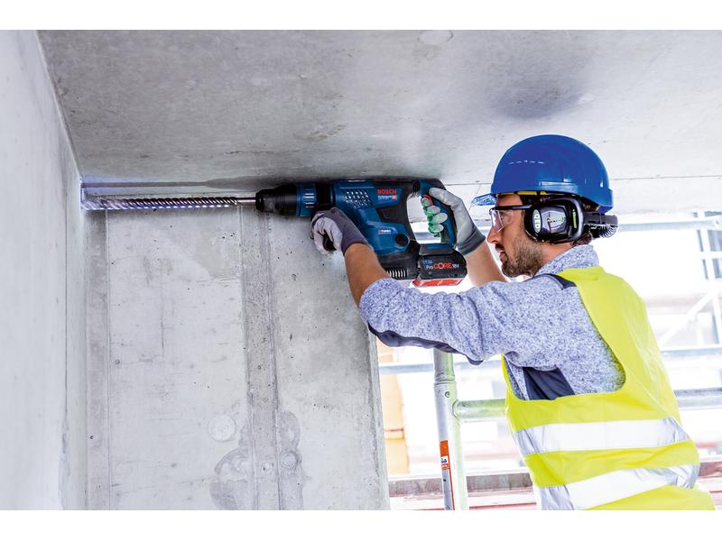 Bosch Professional Akku-Bohrhammer GBH 18V-36 C Biturbo 2 x Herausragende Kompaktheit und Leistung