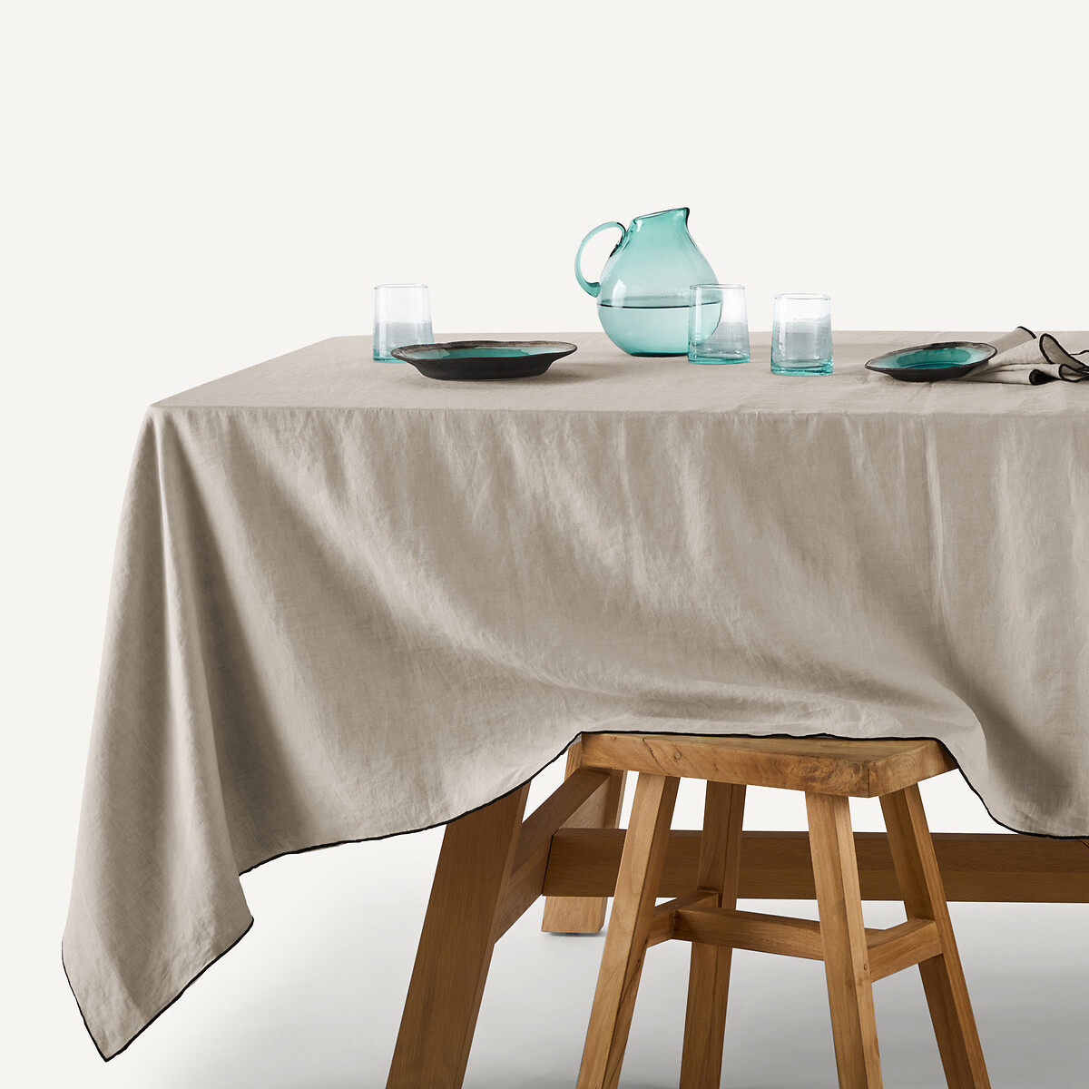 AM.PM<br>Toalha de mesa de linho lavado, Suzy