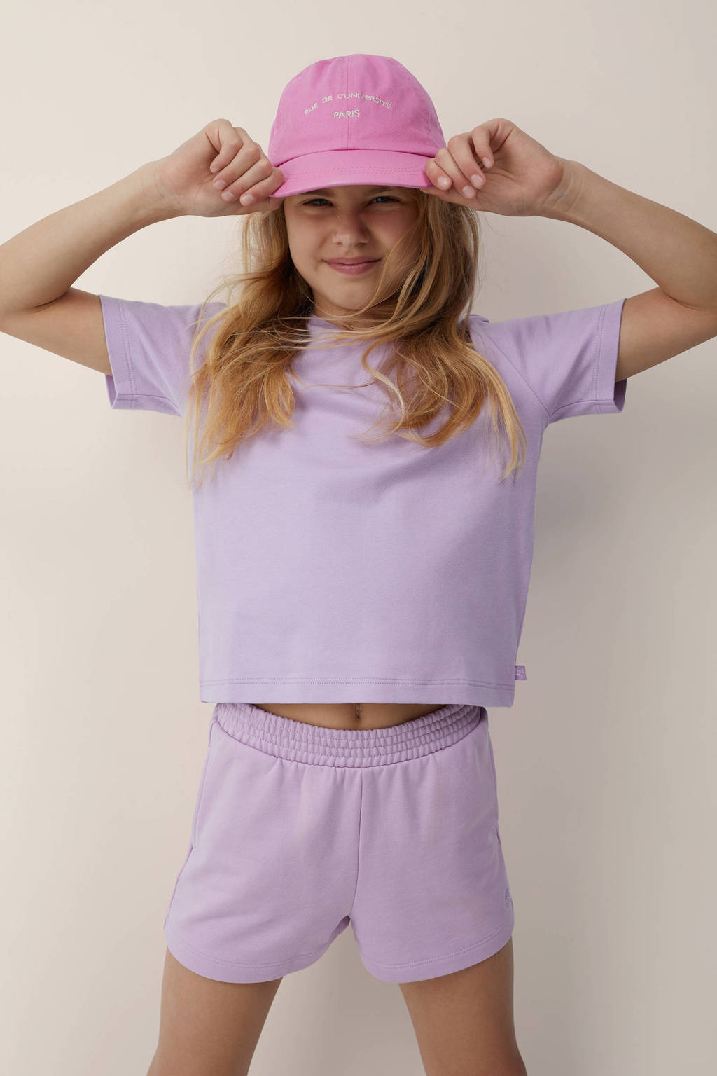 WE Fashion sweatshort lila