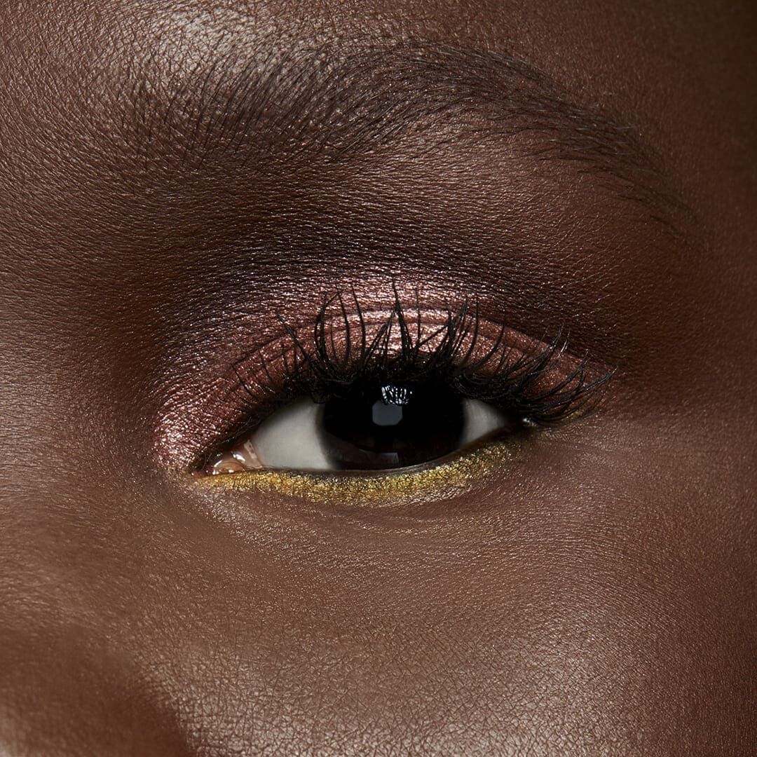 MAC FROST EYE SHADOW / FROST