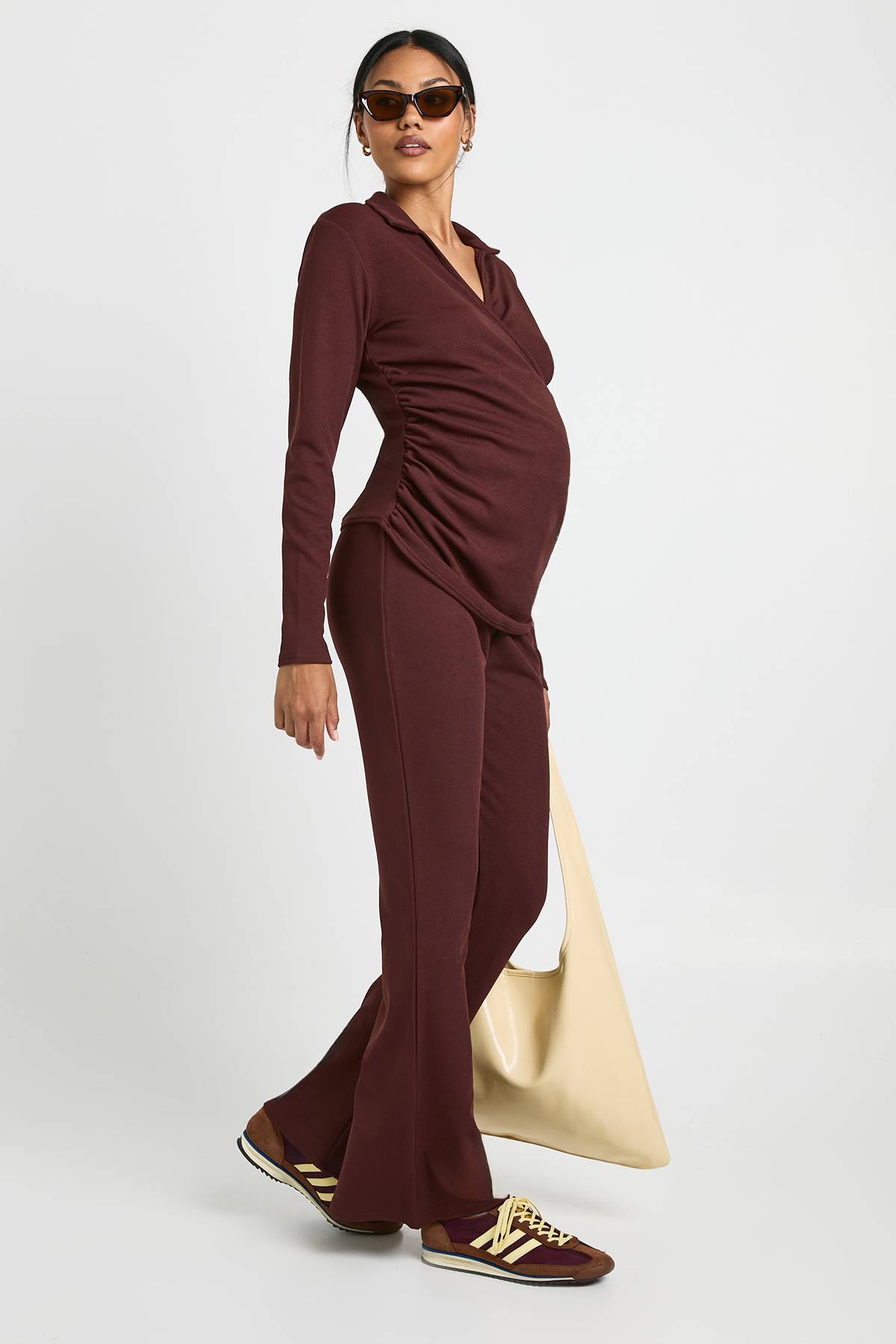 boohoo Ensemble De Maternité Côtelé Haut Cache-cœur Et Pantalon