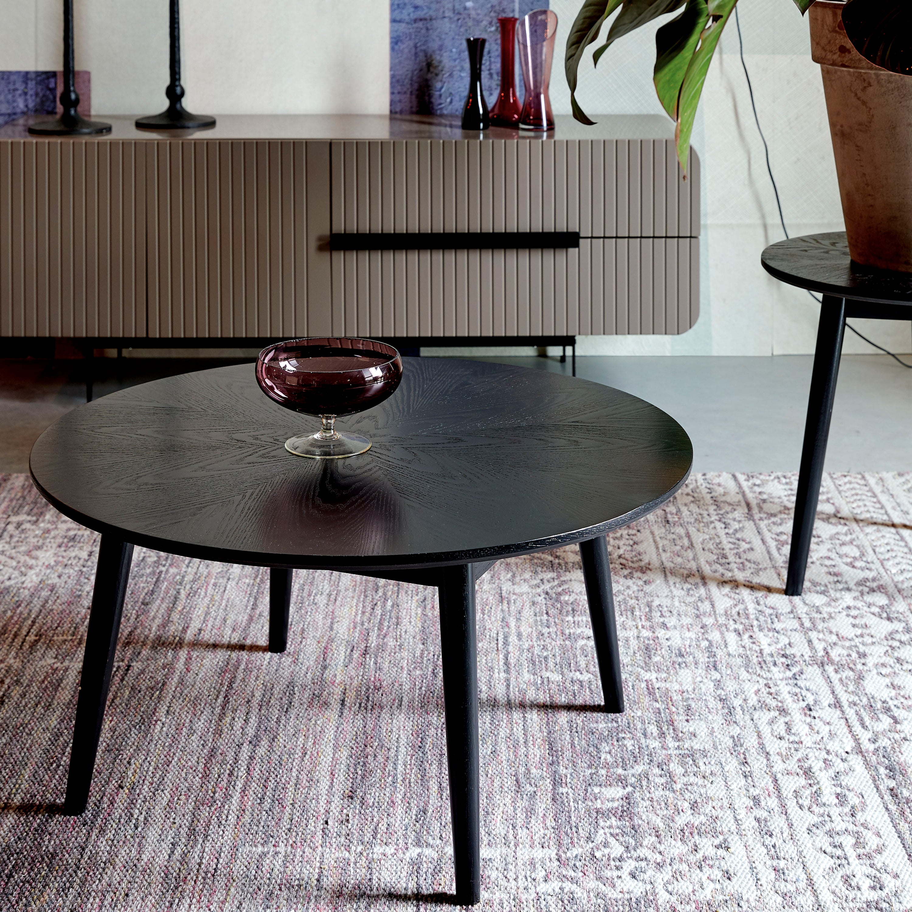 by fonQ basic Finn Salontafel - Zwart
