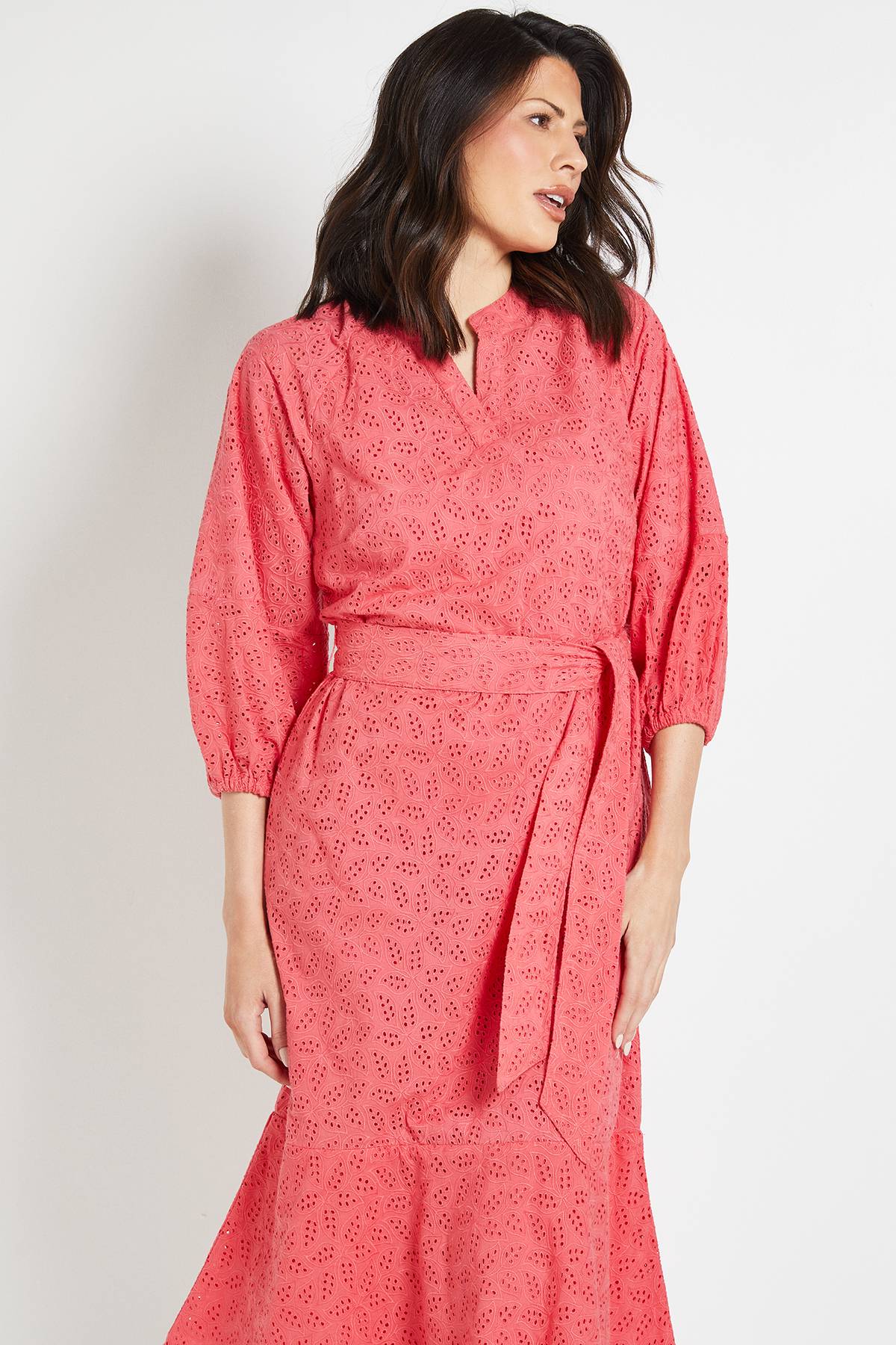 Wallis Robe Midi D'été Broderie Anglaise Avec Ceinture