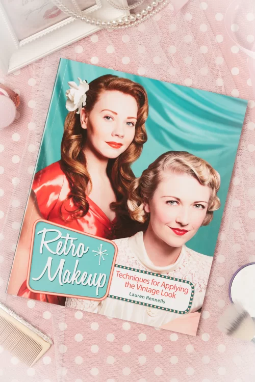 Lauren Rennells Retro make-up: technieken voor het aanbrengen van de vintage look