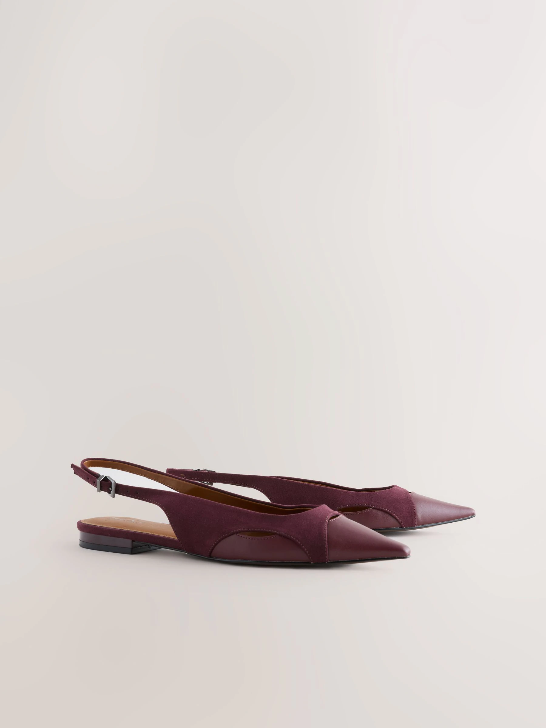 Bordeauxrood - Pointed Toe Slingback Shoes