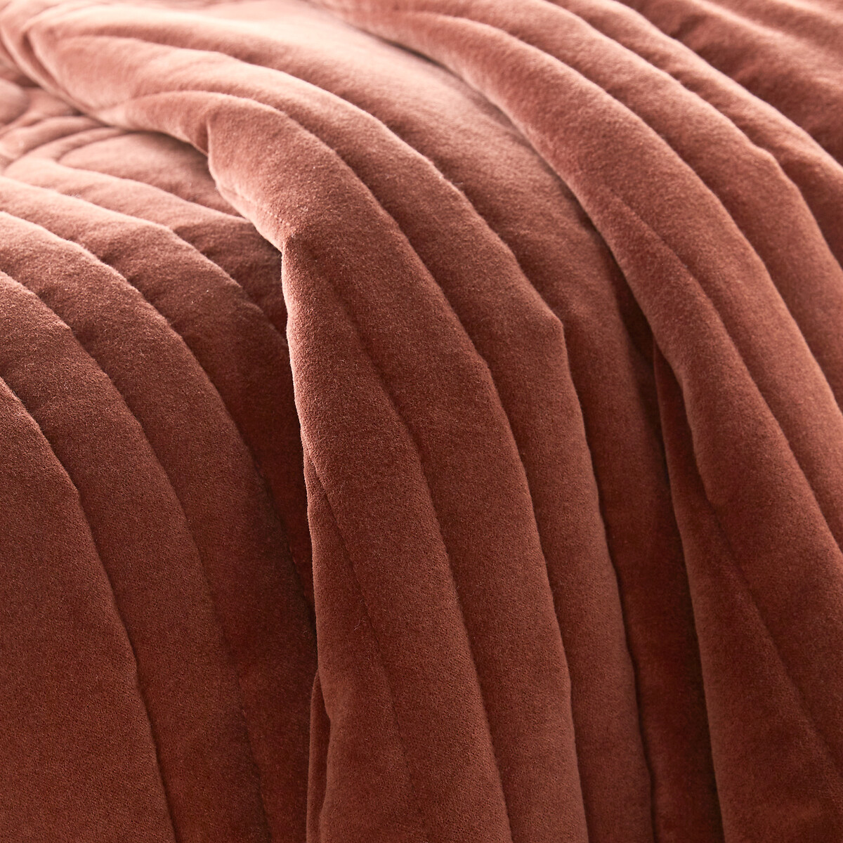 LA REDOUTE INTERIEURS<br>Colcha acolchoada em veludo de algodão Honorine